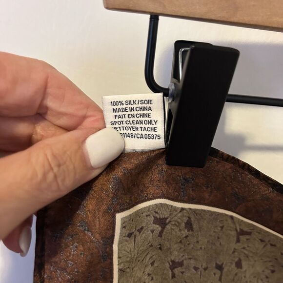 Joseph Abboud 100% Silk Hankie Pocket Square 16”x16” dapper money suit - Picture 6 of 8